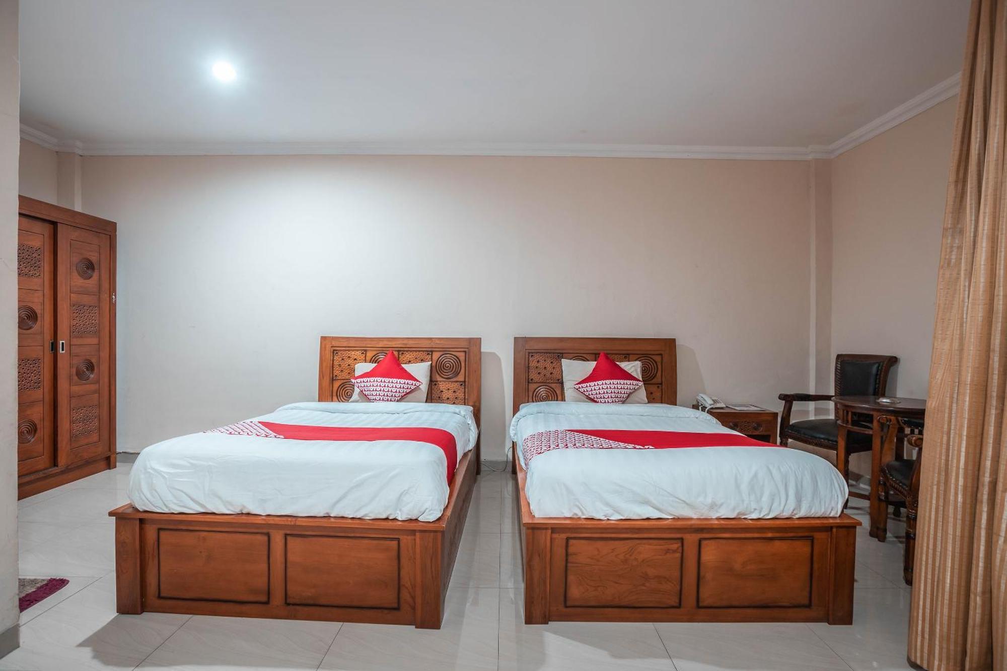 Super Oyo 686 Bunga Karang Hotel Bekasi Ngoại thất bức ảnh